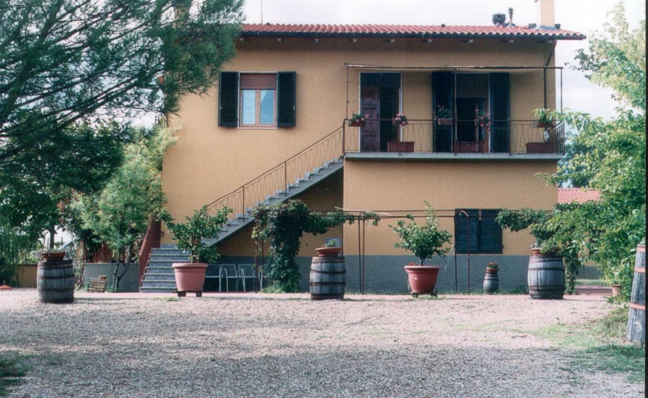 Agriturismo Campo Del Monte Campogialli Exterior photo